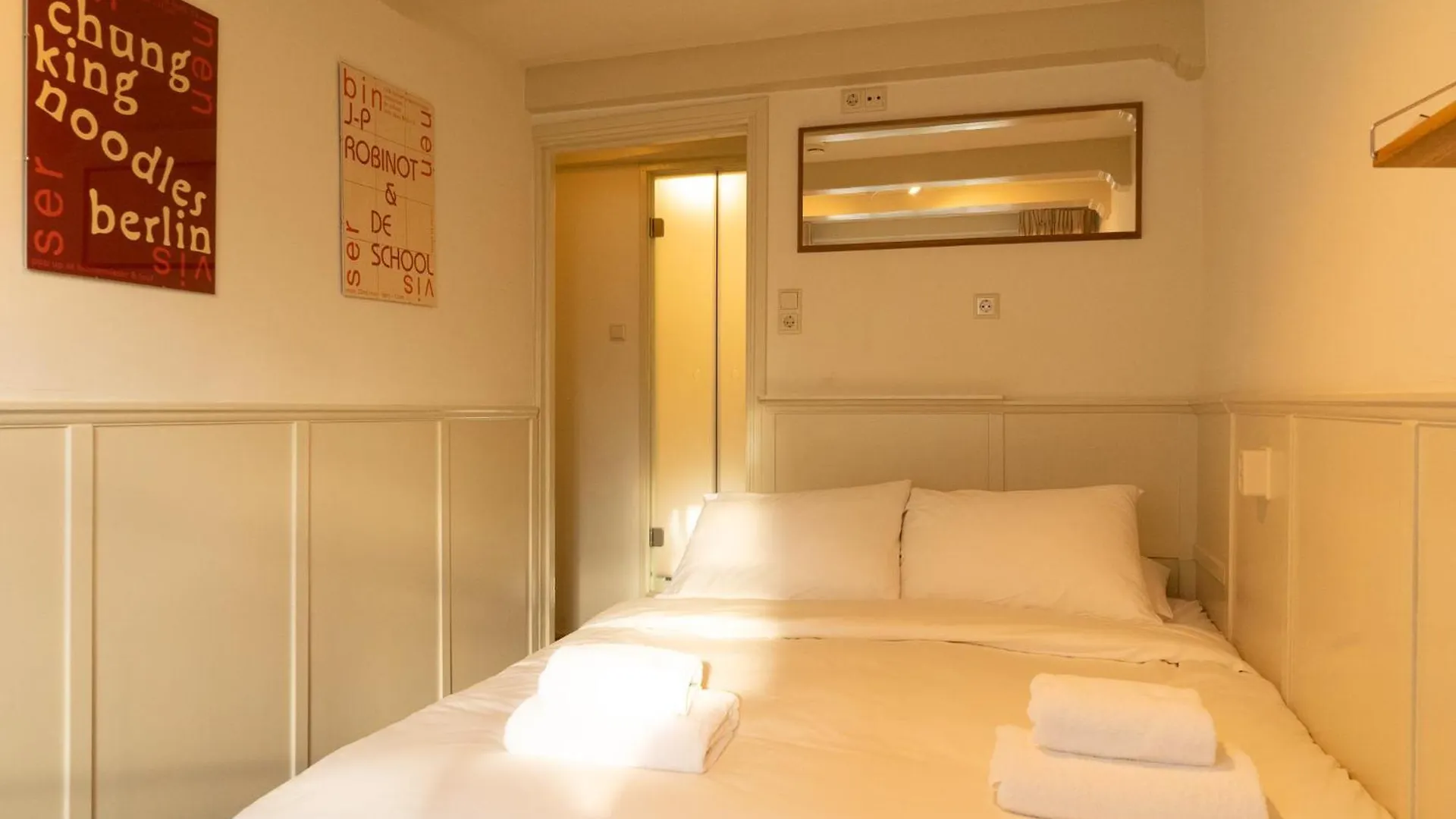 **  Hotel Calisto Amsterdam Netherlands