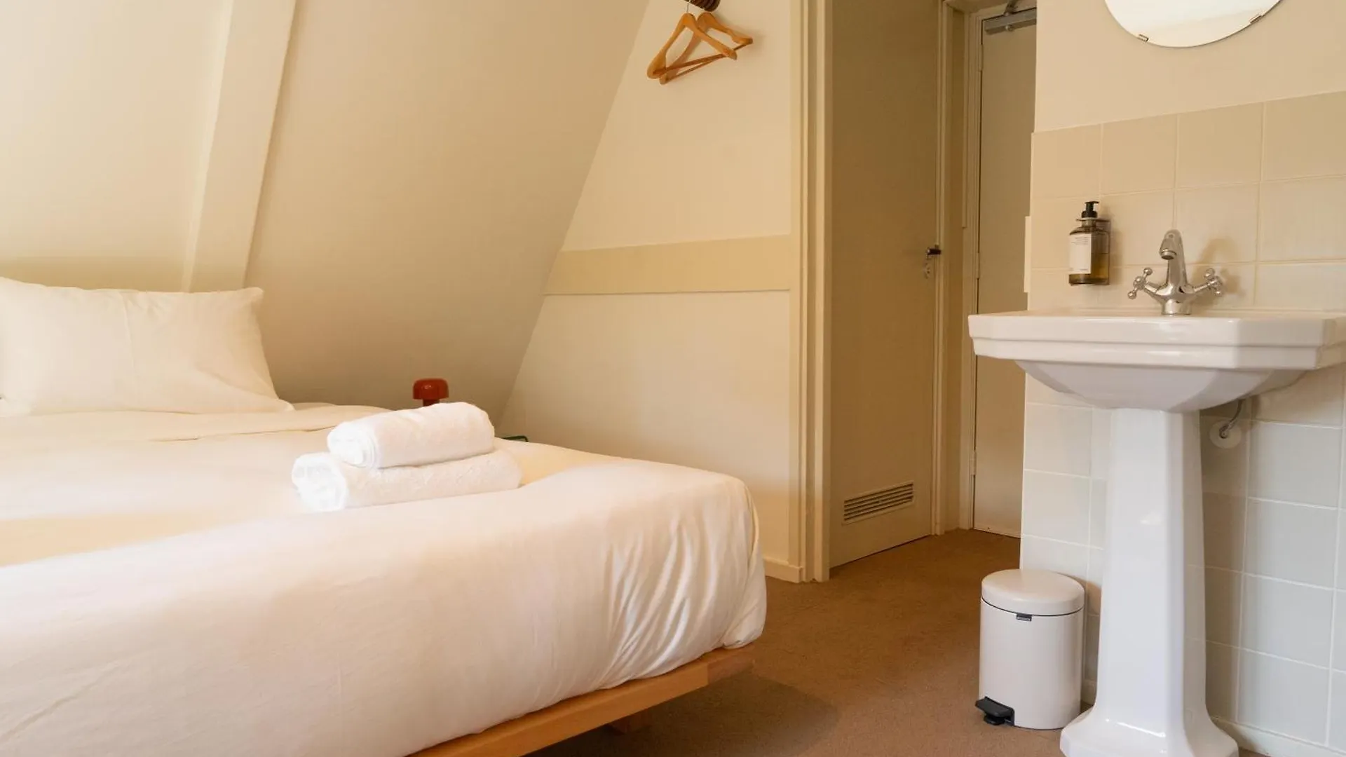 Hotel Calisto Amsterdam Netherlands